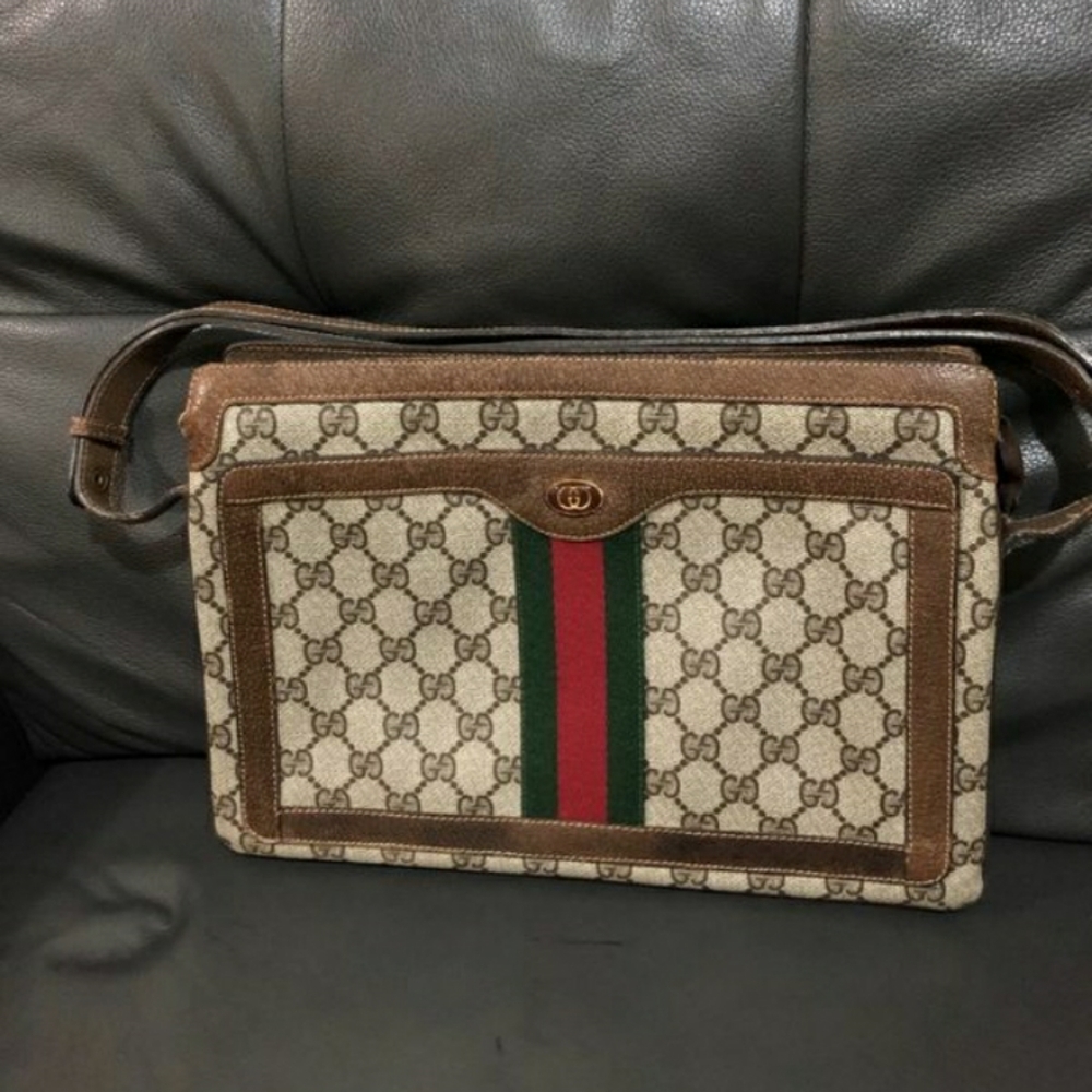 Gucci Shoulder Bag